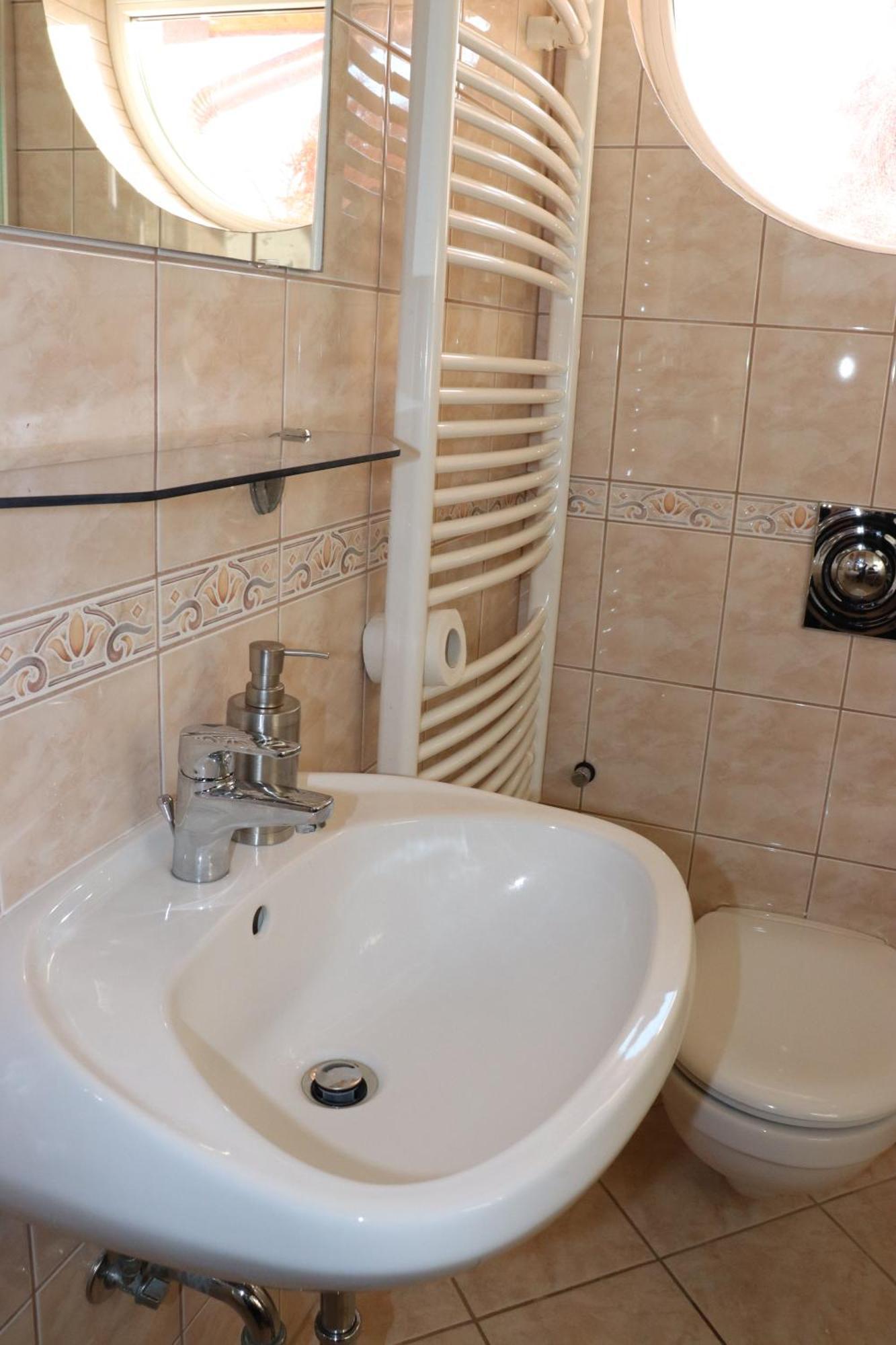 Liget Apartmanház Kehidakustány Kültér fotó